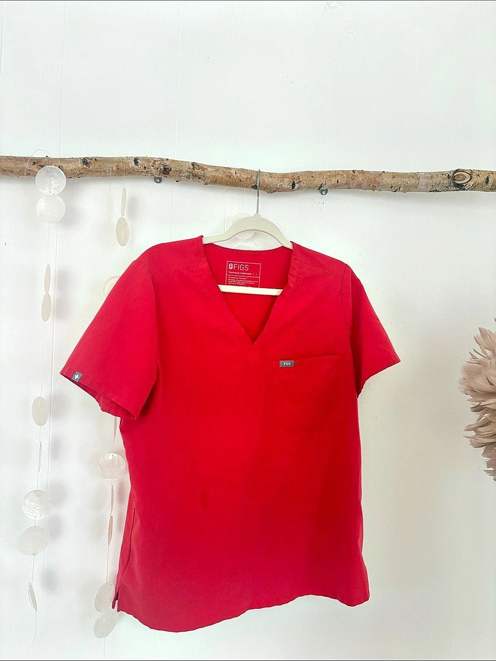 FIGS Casma Three-Pocket Scrub Top Red Large